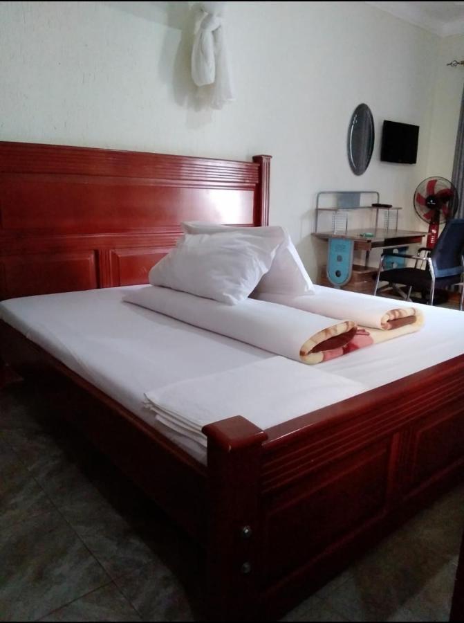 Migingo Suites Entebbe Kültér fotó