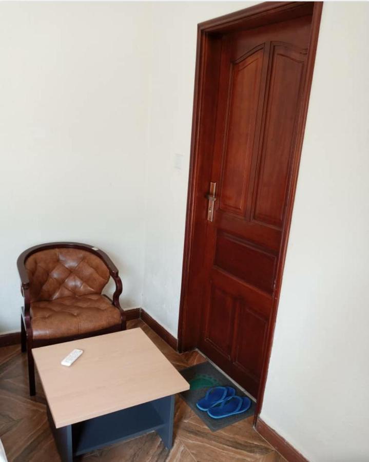 Migingo Suites Entebbe Kültér fotó